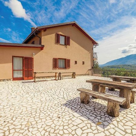 7 Bedroom Pet Friendly Home In Crni Kal Crni Kal  Exteriér fotografie