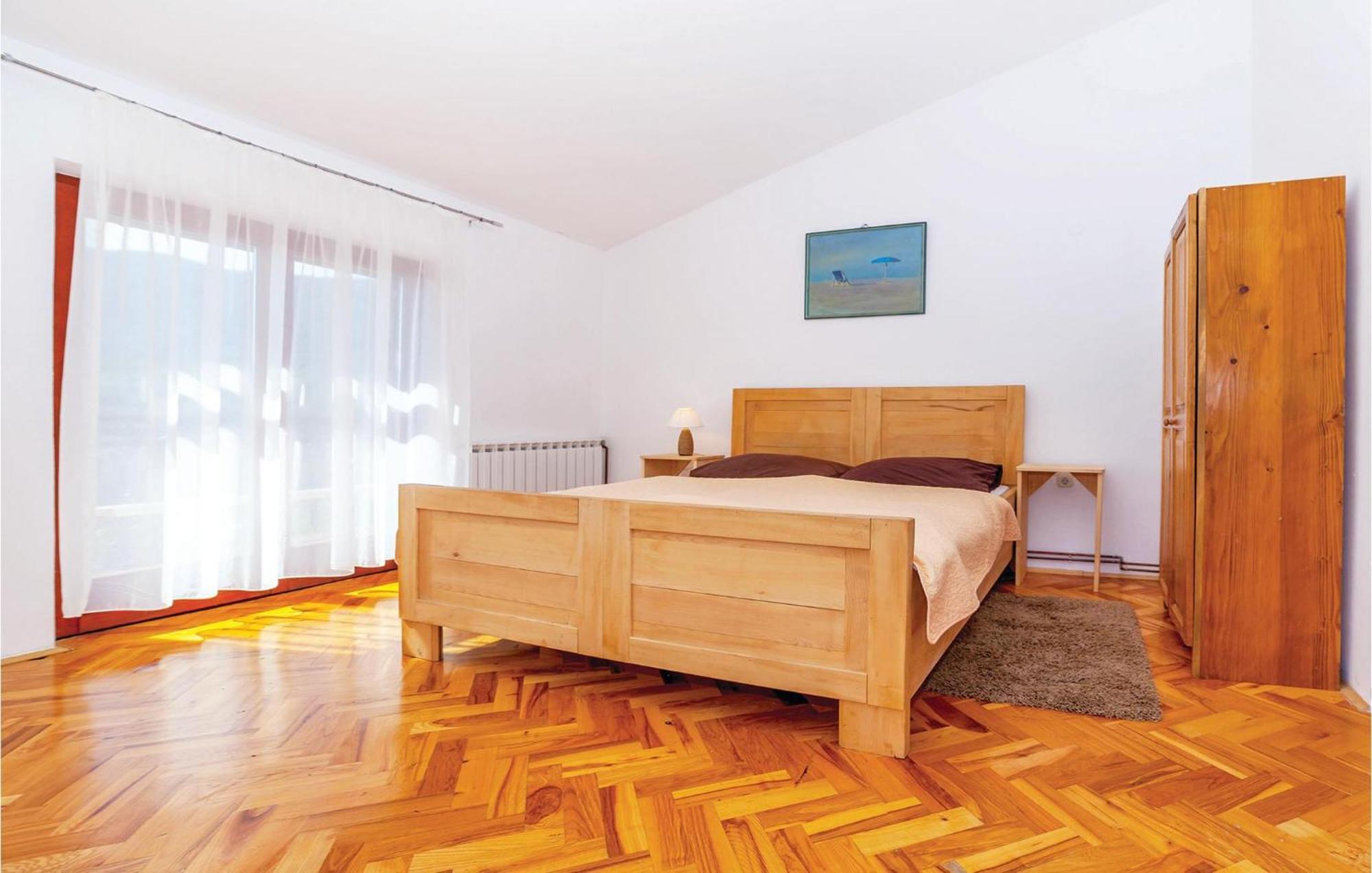 7 Bedroom Pet Friendly Home In Crni Kal Crni Kal  Exteriér fotografie