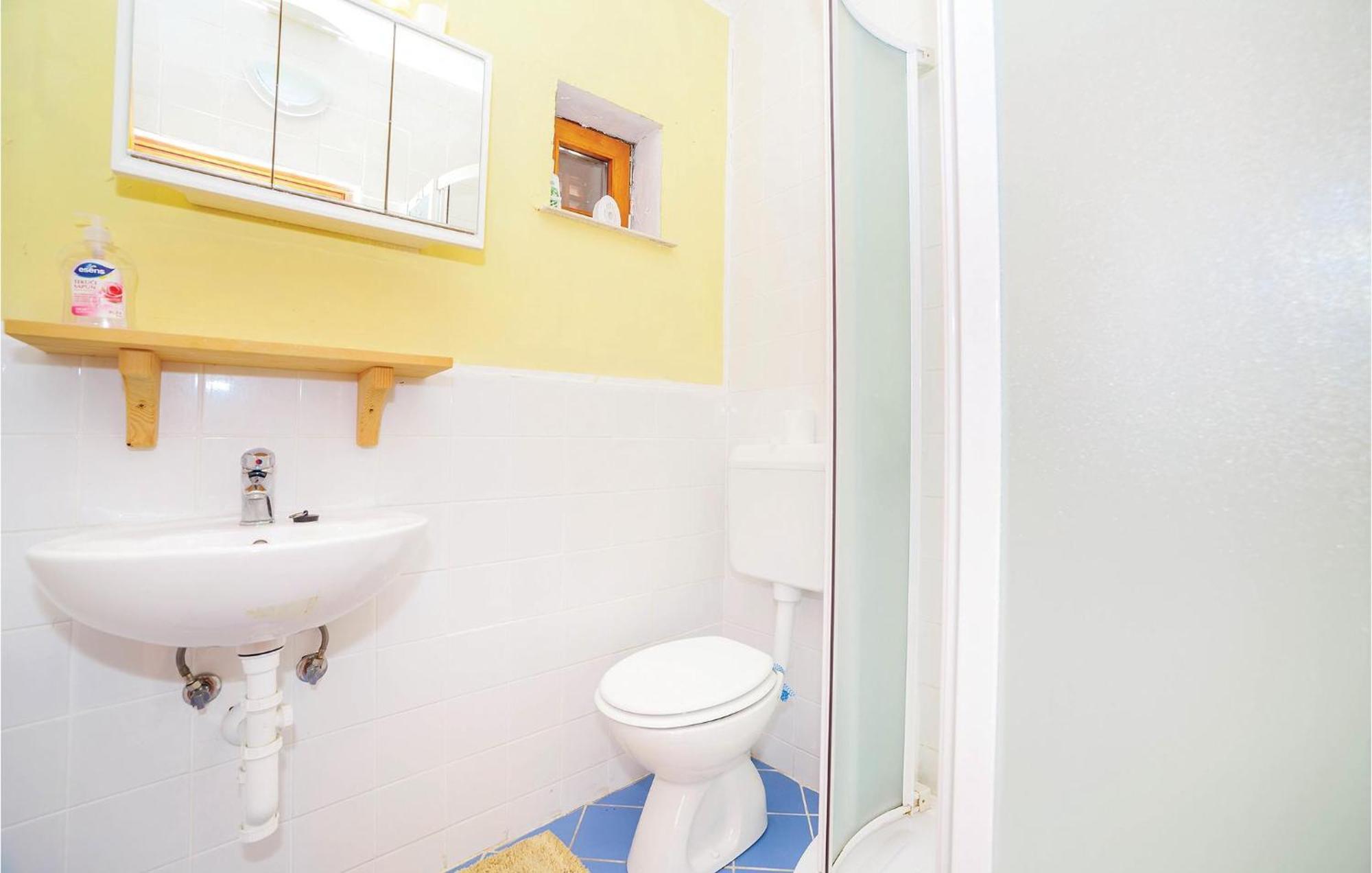 7 Bedroom Pet Friendly Home In Crni Kal Crni Kal  Exteriér fotografie