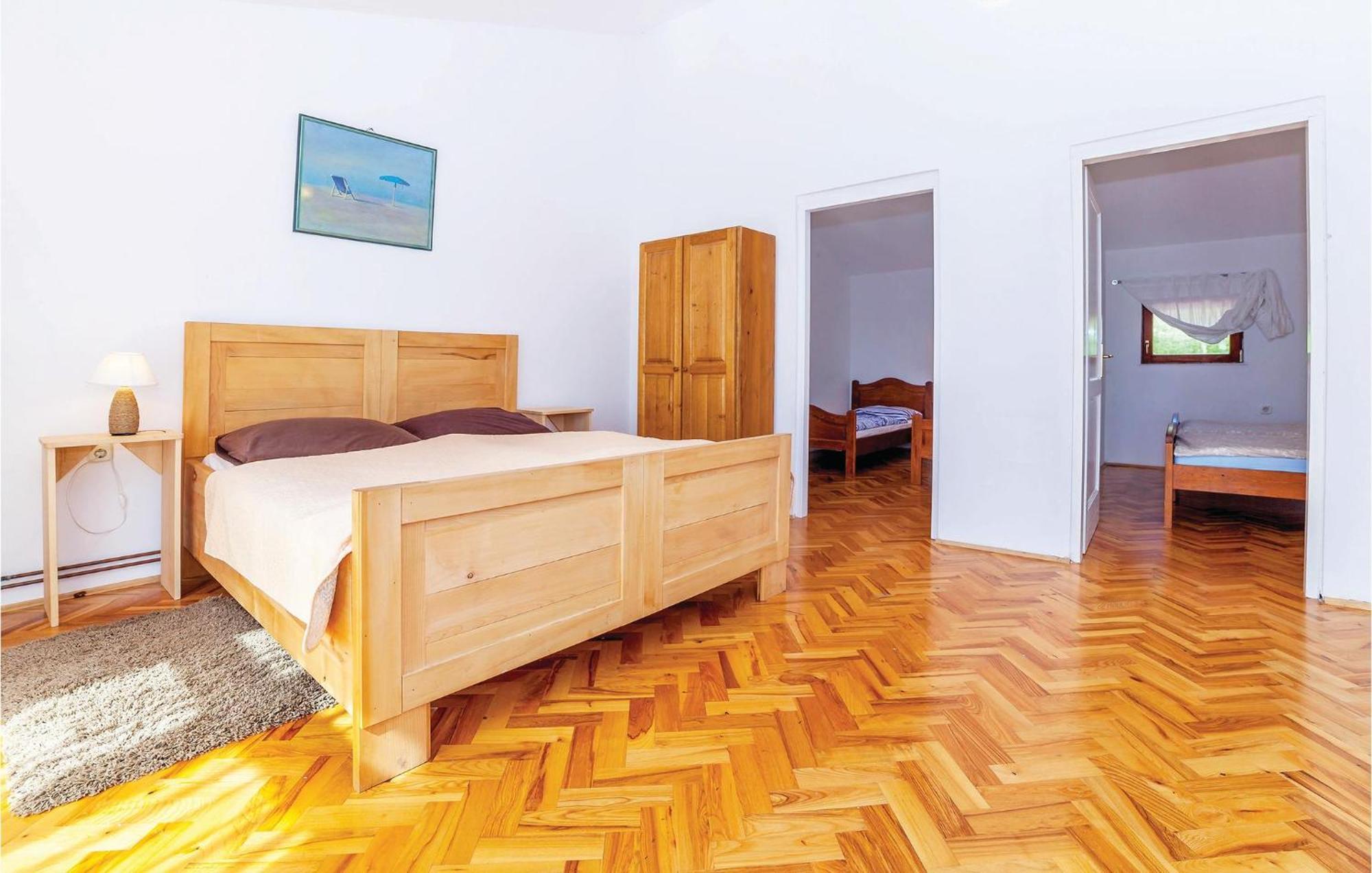 7 Bedroom Pet Friendly Home In Crni Kal Crni Kal  Exteriér fotografie