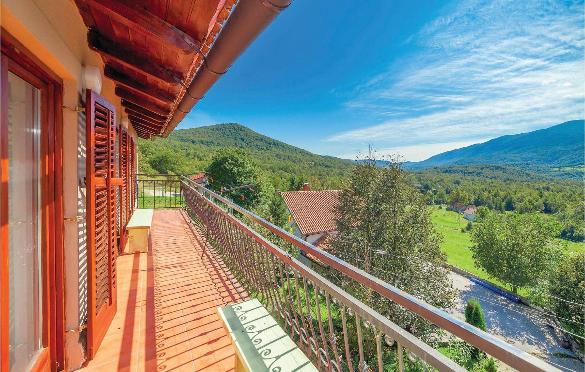 7 Bedroom Pet Friendly Home In Crni Kal Crni Kal  Exteriér fotografie